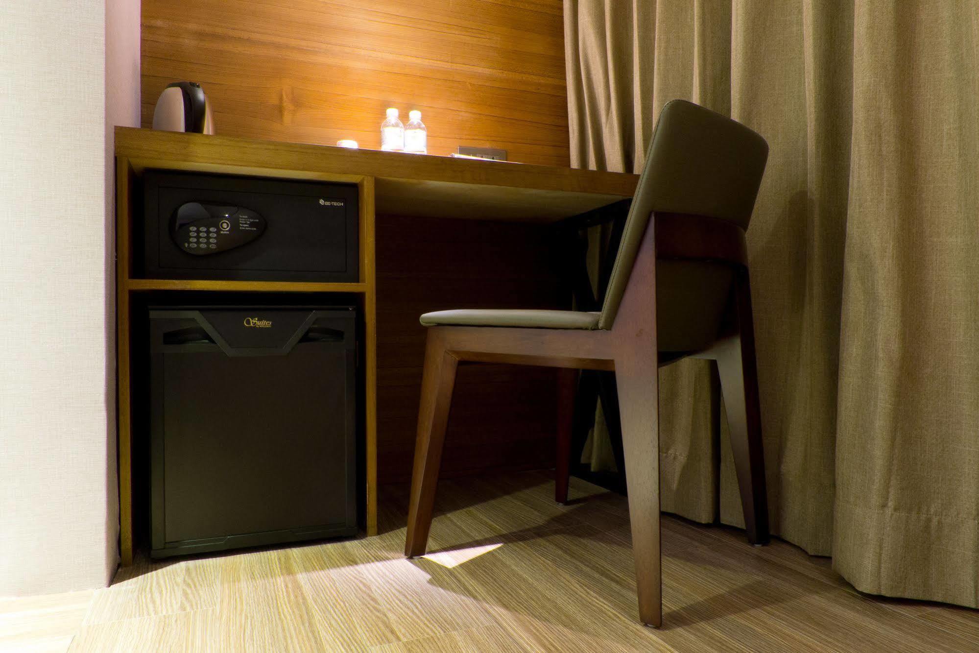 Urtrip Hotel Тайпей Екстериор снимка